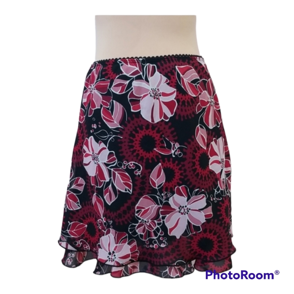 BRIGGS Floral skirt, size L